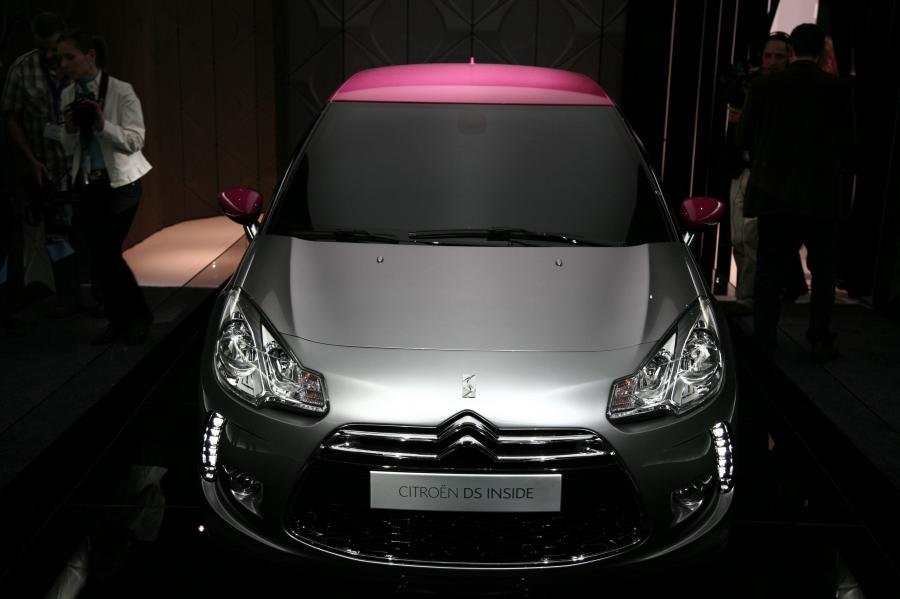  Citroen DS3 Inside Concept 2009 года  (фото 43 из 122)
